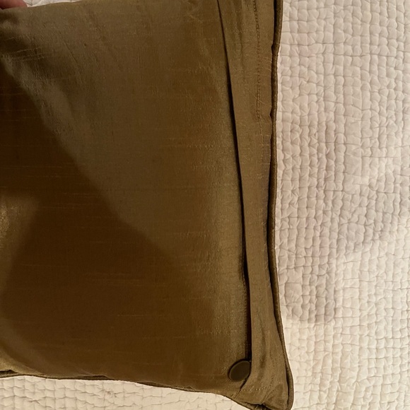 Plaid snowflake holiday pillow 15"x15" - Picture 3 of 3